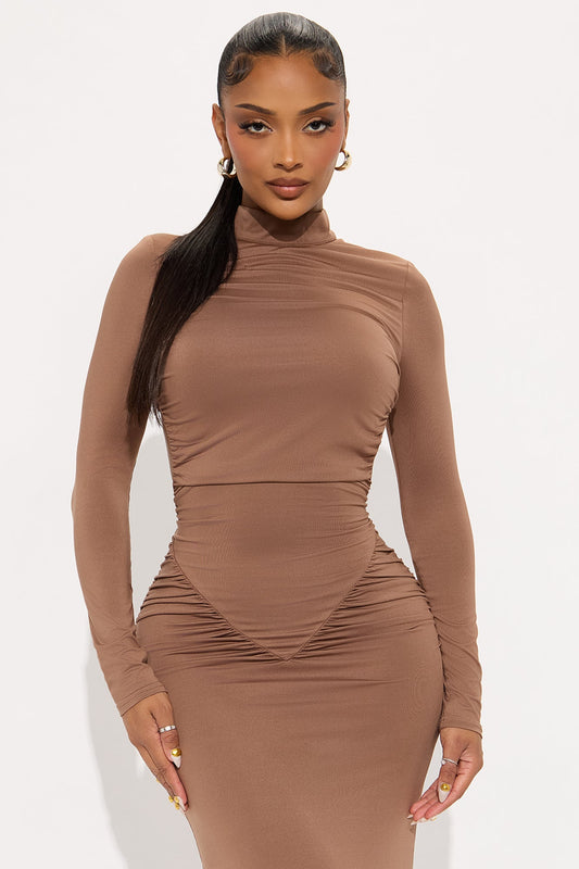 Erica Backless Ruched Gown - Mocha