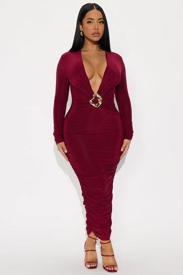 Dorian Long Sleeve Ruched Midi Dress - Wine