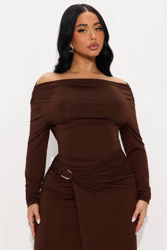 Aria Off Shoulder Draped Midi Dress - Chocolate